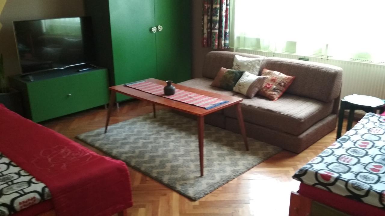Apartman Lux Сегед Экстерьер фото
